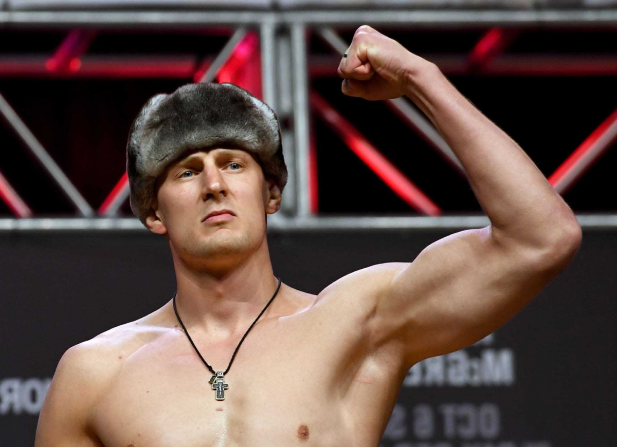 Александр Волков хочет драться как можно чаще на пути к поясу чемпиона