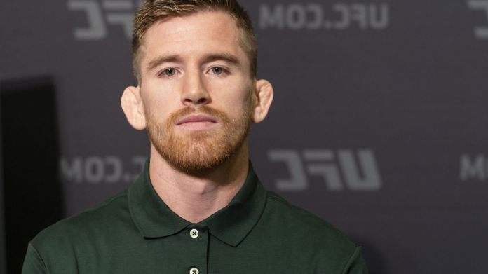 Кори Сэндхаген не хочет повторного назначения поединка против Умара Нурмагомедова