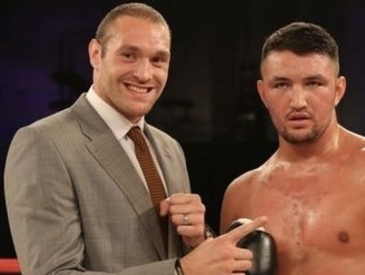 Брат Тайсона Фьюри Хьюи Фьюри хочет подраться с Энди Руисом