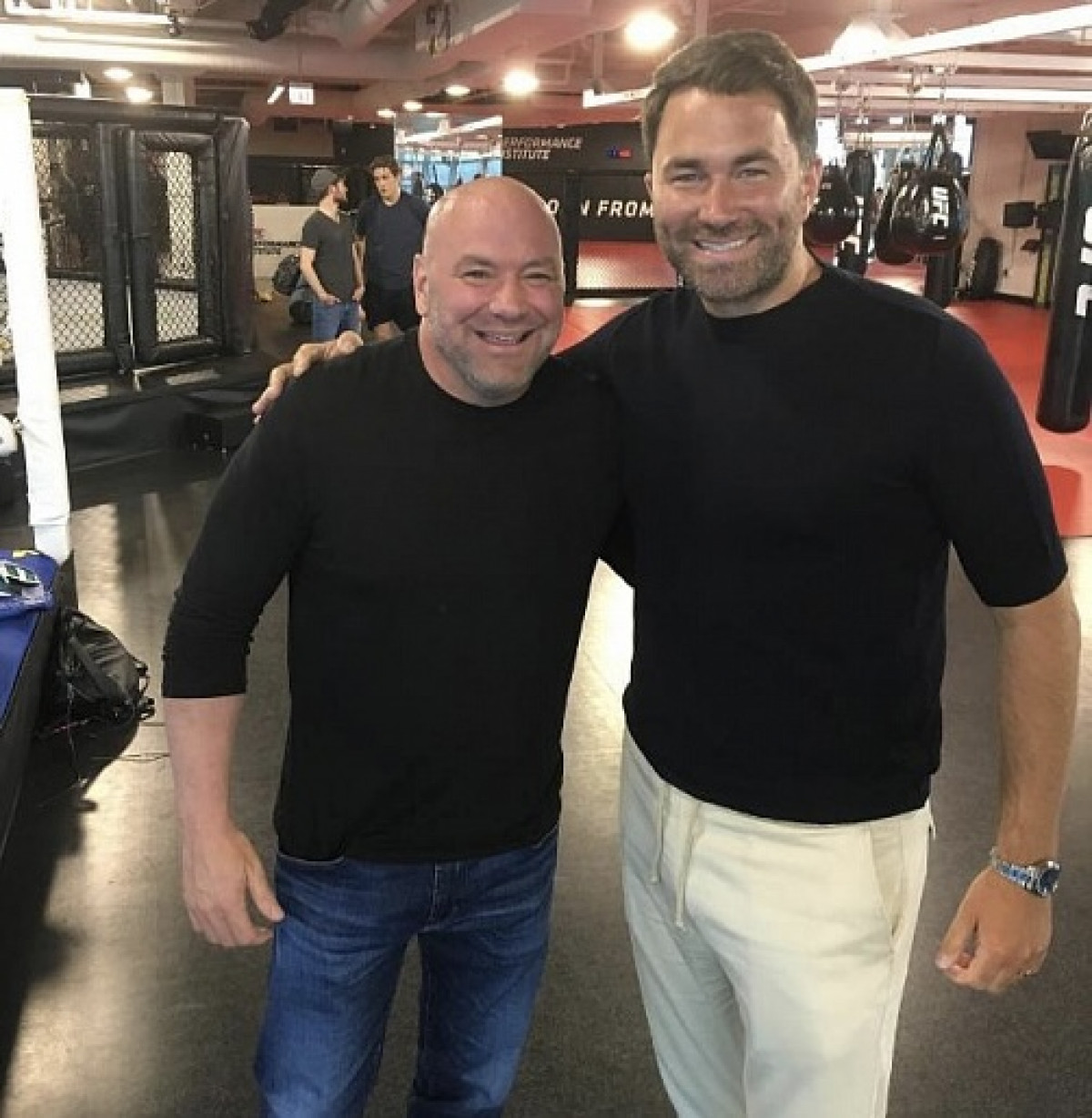 Глава UFC и Zuffa Boxing Дана Уайт заявил, что готов провести поединок с Эдди Хирном