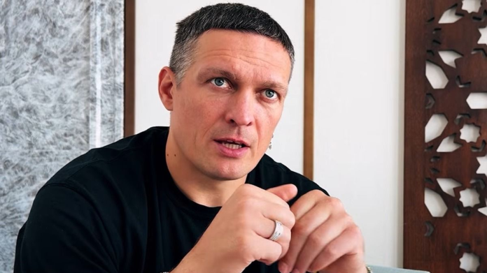 Александр Усик рассказал о переговорах с компанией Zuffa Boxing Александр Усик рассказал о переговорах с компанией Zuffa Boxing